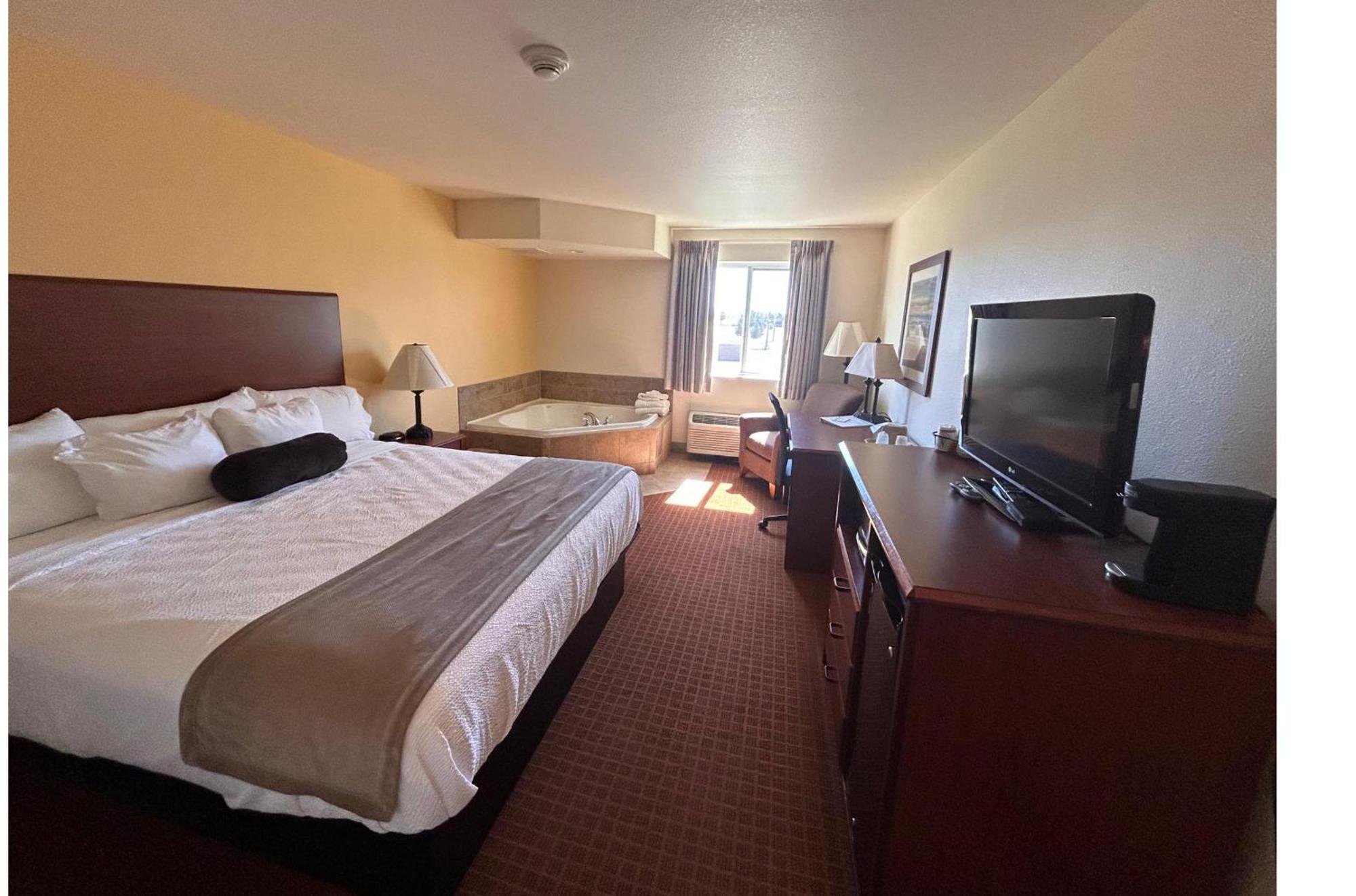 Park View Inn & Suites Hoisington Near Great Bend Ngoại thất bức ảnh