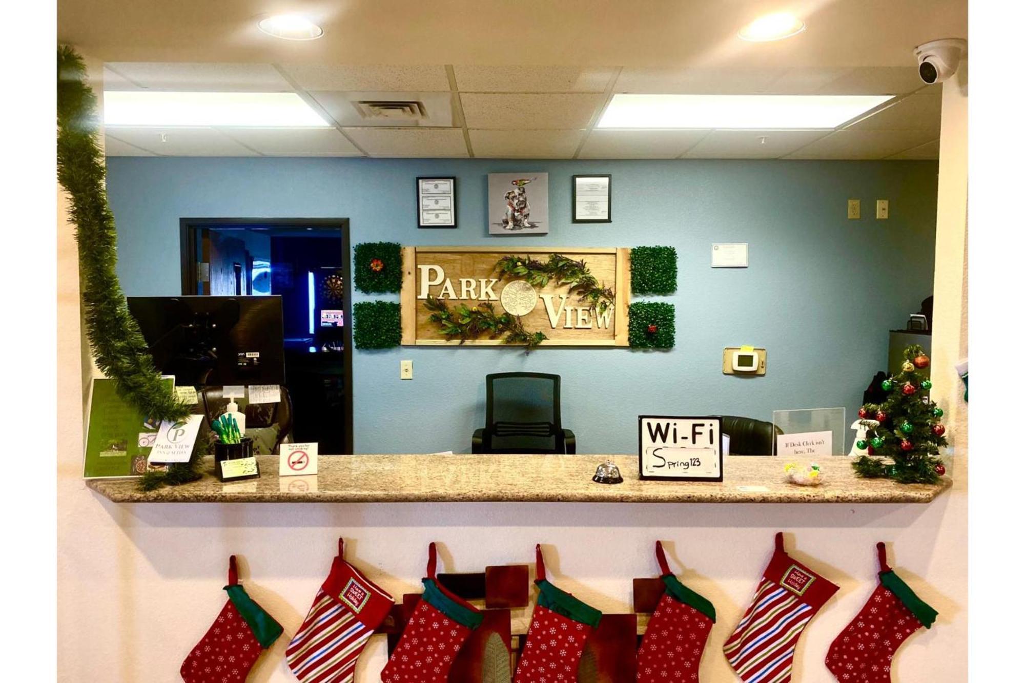 Park View Inn & Suites Hoisington Near Great Bend Ngoại thất bức ảnh