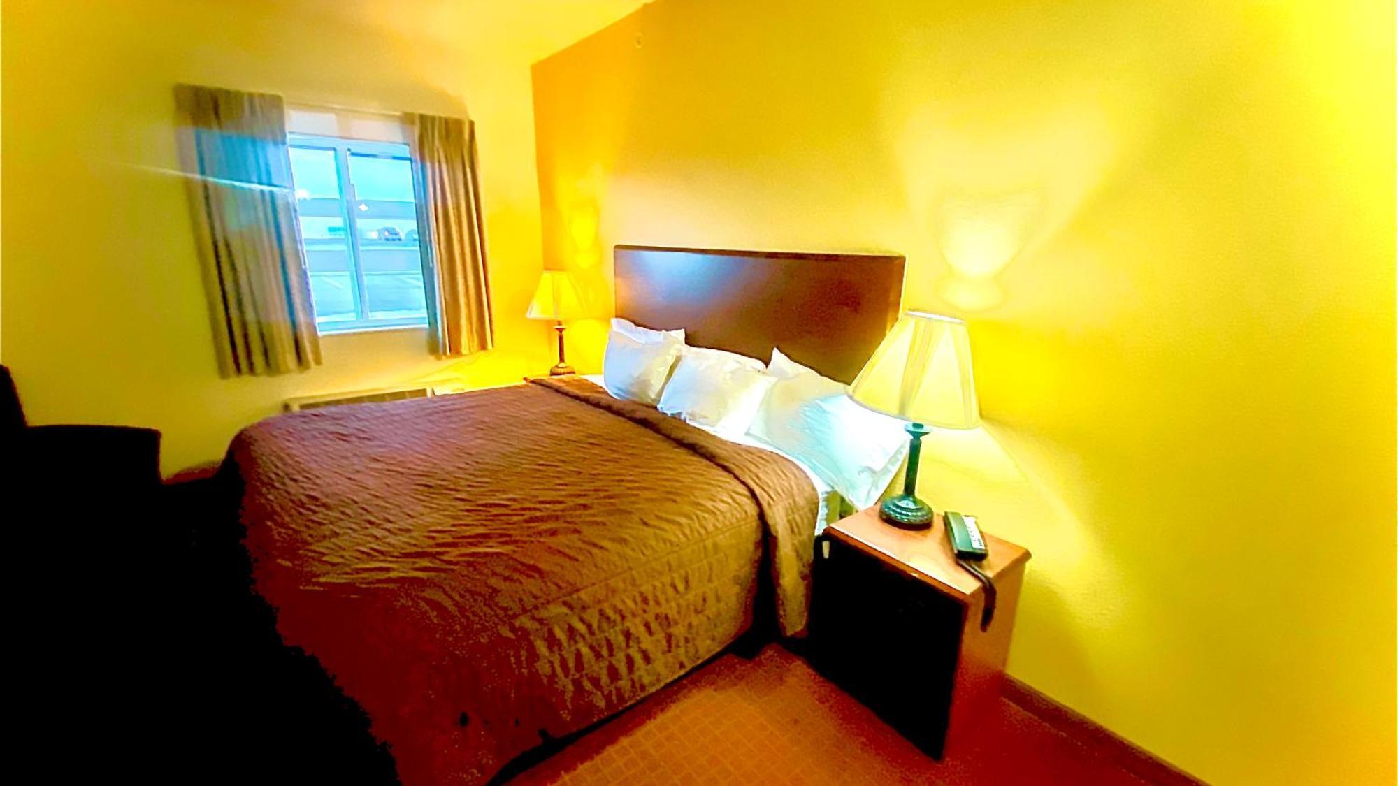 Park View Inn & Suites Hoisington Near Great Bend Ngoại thất bức ảnh