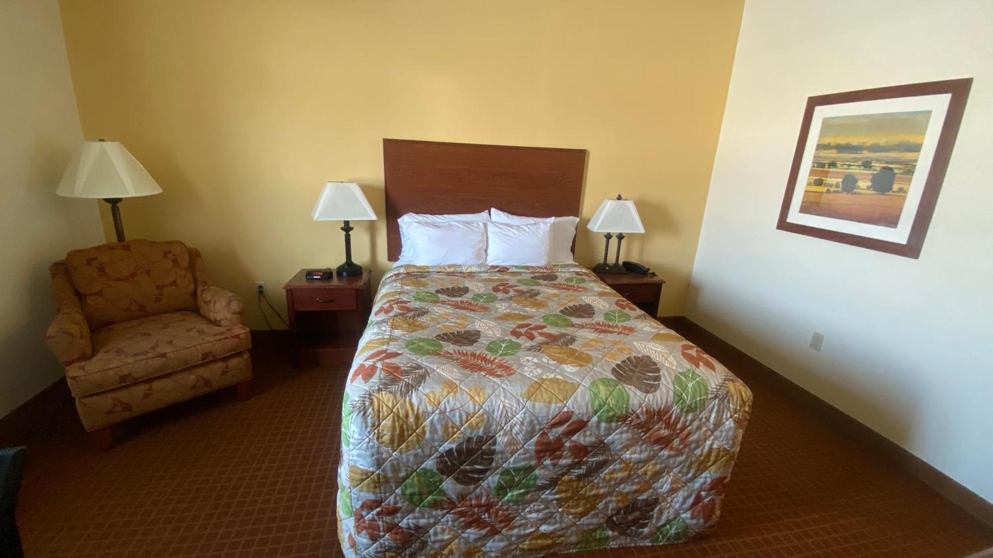 Park View Inn & Suites Hoisington Near Great Bend Ngoại thất bức ảnh